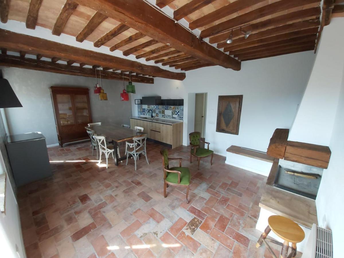 Agriturismo La Via Dell'Oliviera Ciciano Bagian luar foto