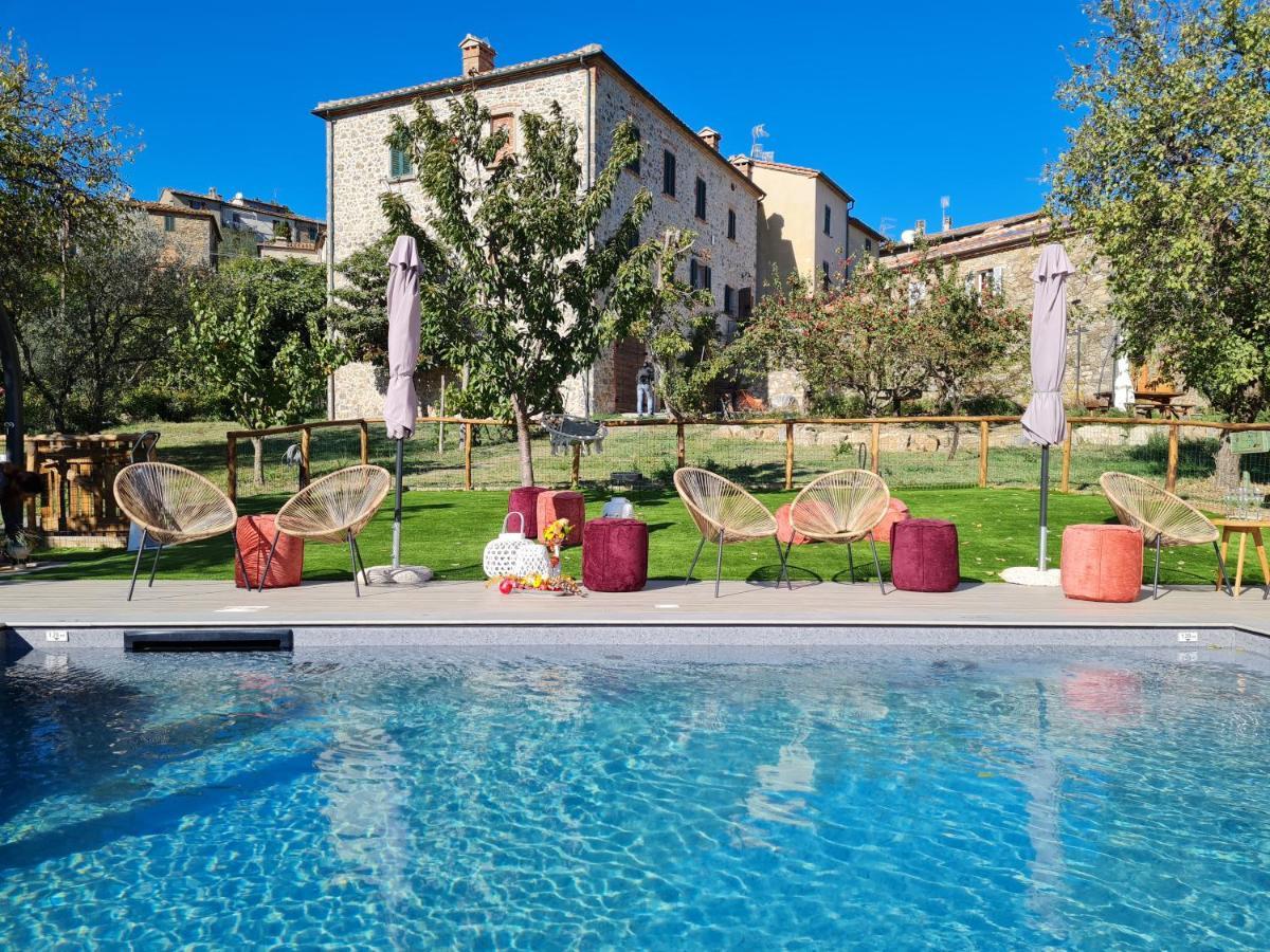 Agriturismo La Via Dell'Oliviera Ciciano Bagian luar foto