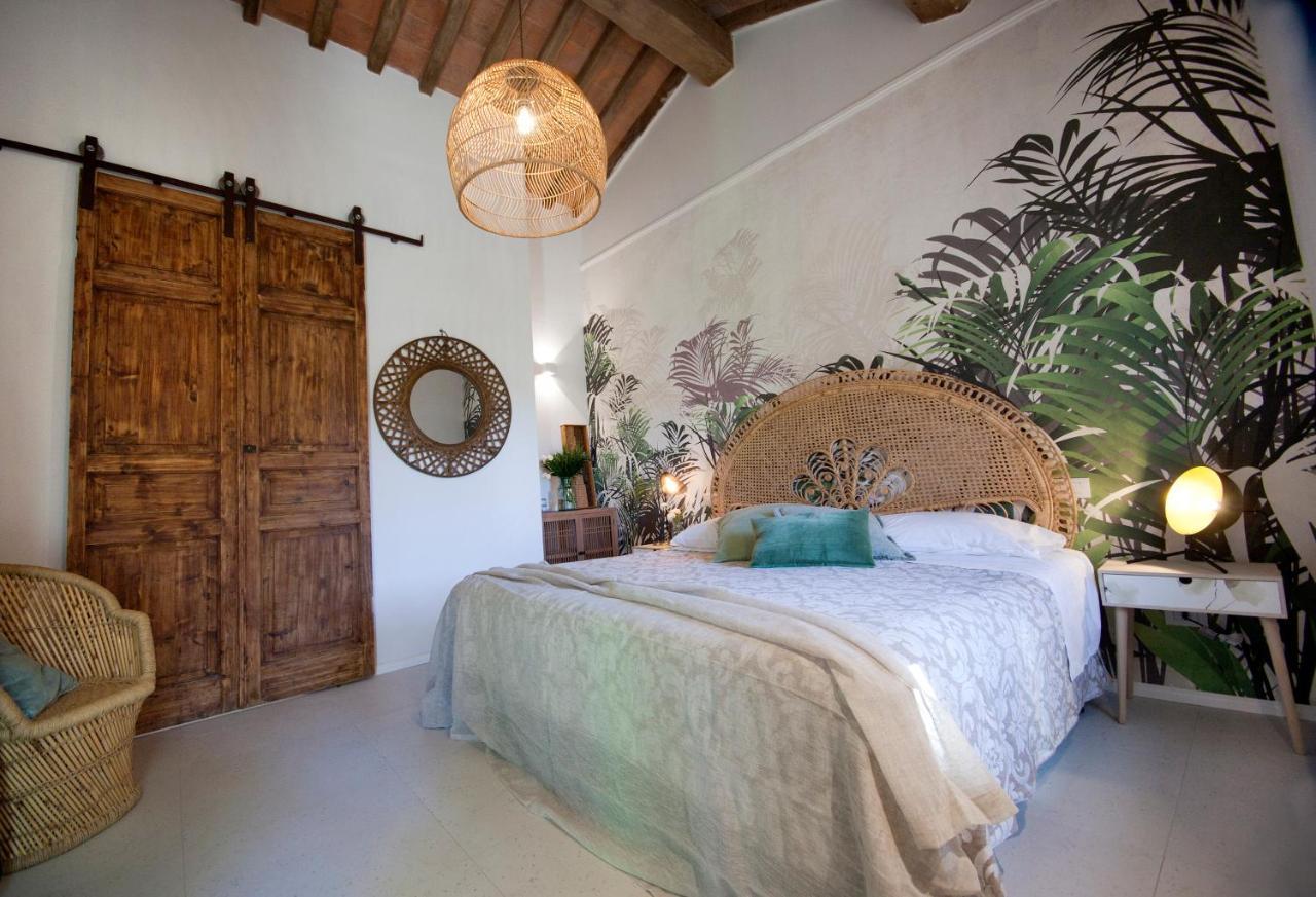 Agriturismo La Via Dell'Oliviera Ciciano Bagian luar foto